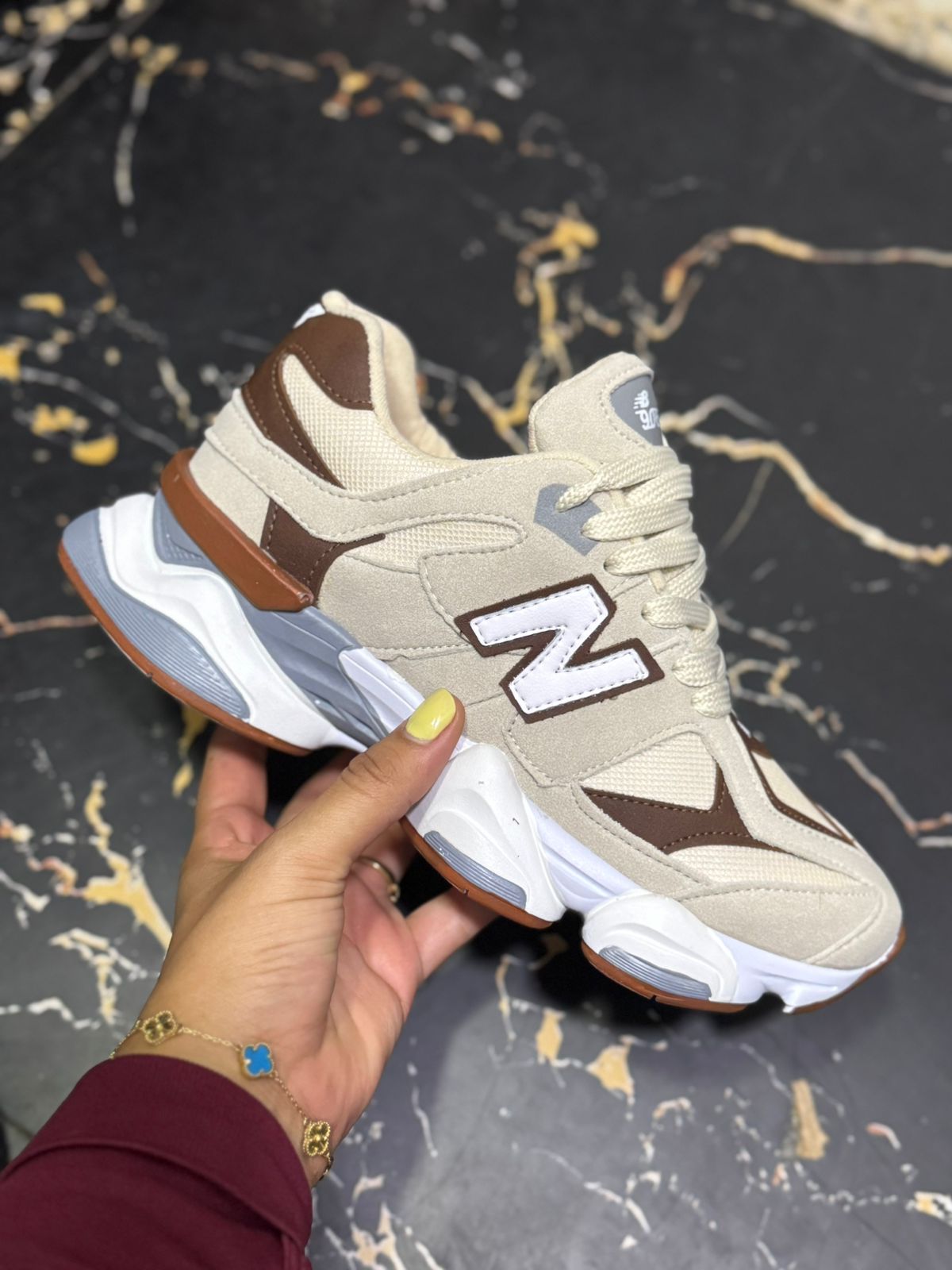 Tenis New Balance 9060