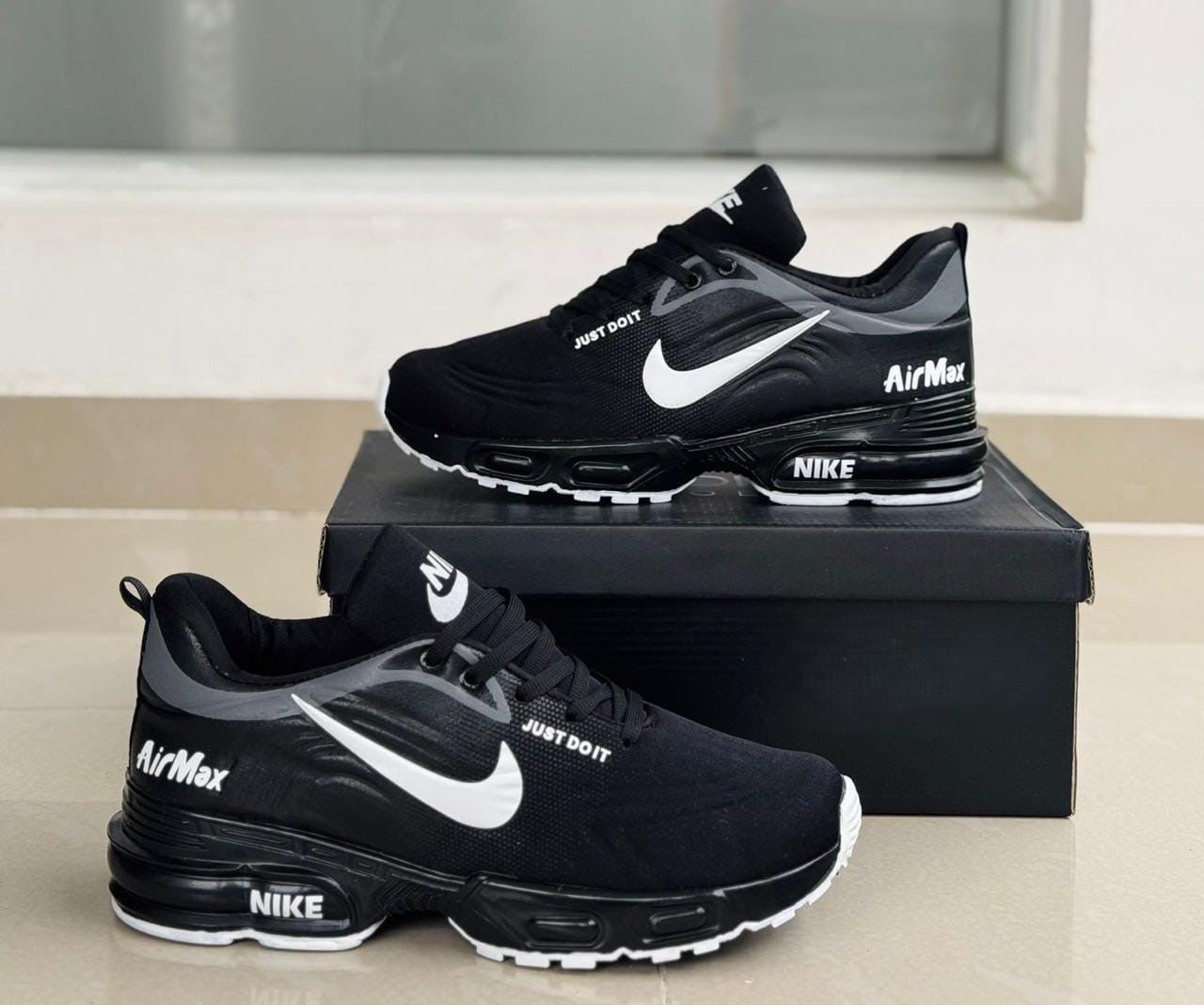 Tenis Nike Air Max Válvula